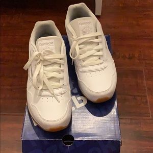 White Reebok 🦋